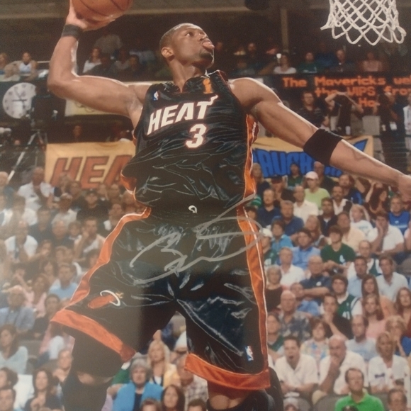MIAMI HEAT DWYANE WADE REPRINT NBA BASKETBALL GLOSSY 8.5x11 HALL OF FAME POSTER - Picture 5 of 7